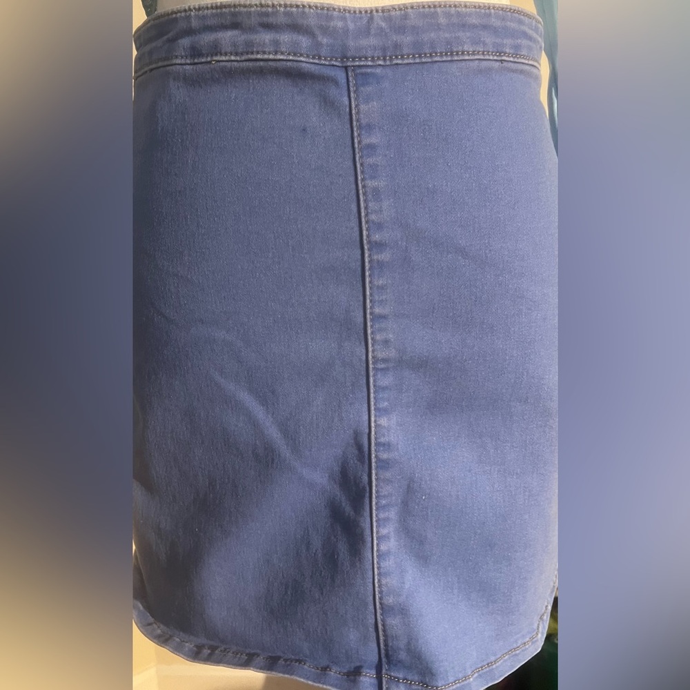 👖 Supre Light Blue Denim Mini Skirt – Size 10